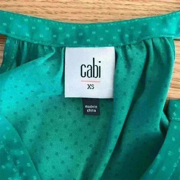 Cabi Women's Sleeveless Halter Blouse Polka Dot Emerald Green Size XS - Picture 2 of 5